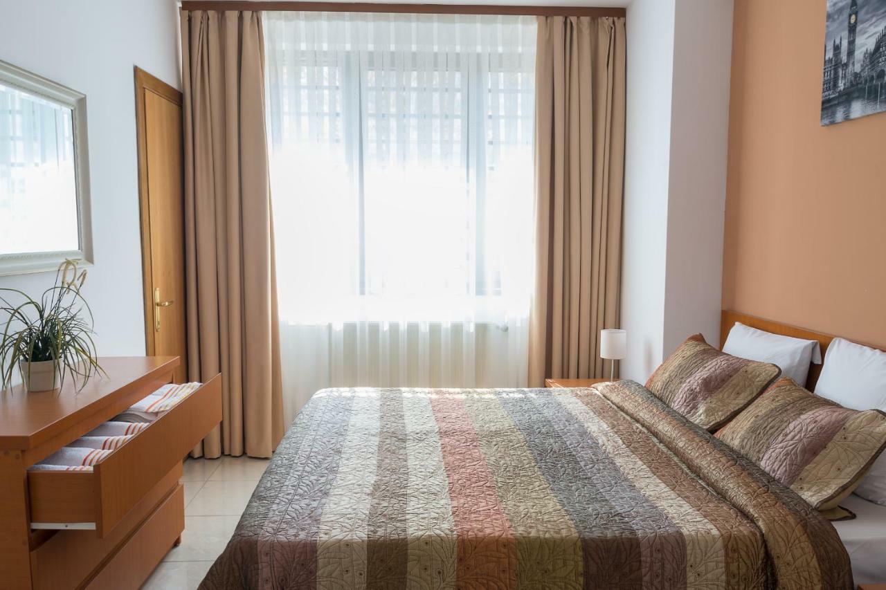 Maxxy Apartments บูคาเรสต์ ภายนอก รูปภาพ